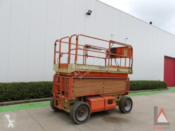 Plataforma automotriz de tijeras JLG
