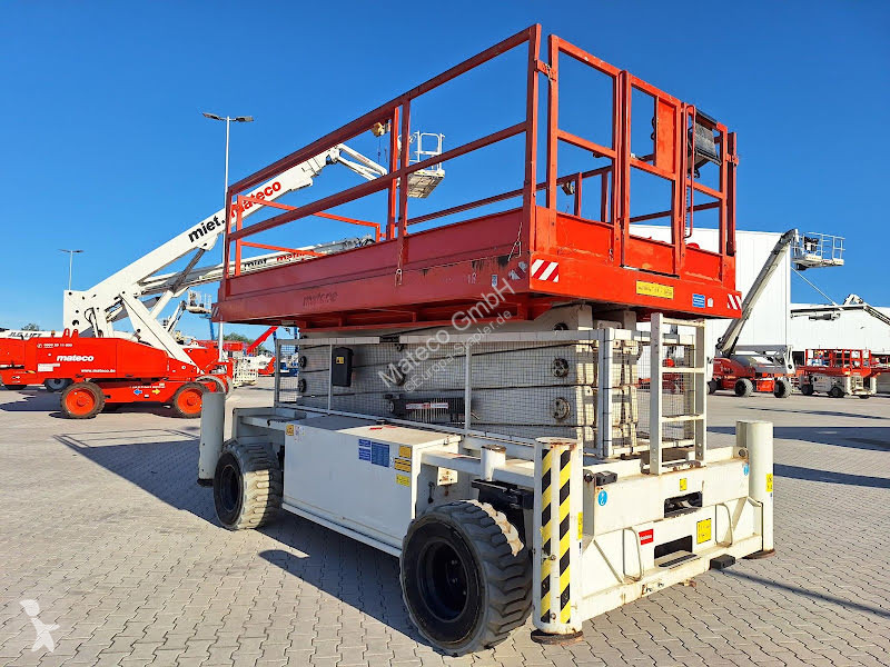 منصة تلسكوبية Hollandlift B-165DL25 4WD/P/N