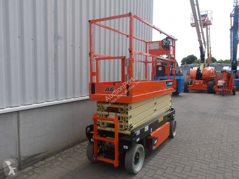 Вишка JLG ES2632