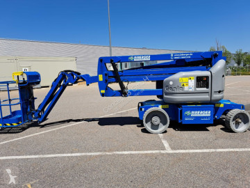 Nacelle automotrice articulée télescopique Genie