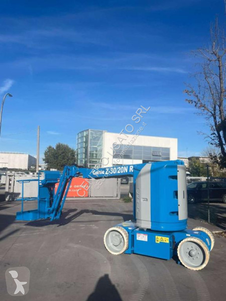 منصة تلسكوبية Genie Z30/20N
