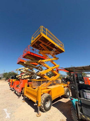 Nacelle automotrice Plate-forme ciseau Liftlux