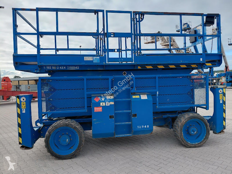 منصة تلسكوبية Genie GS5390