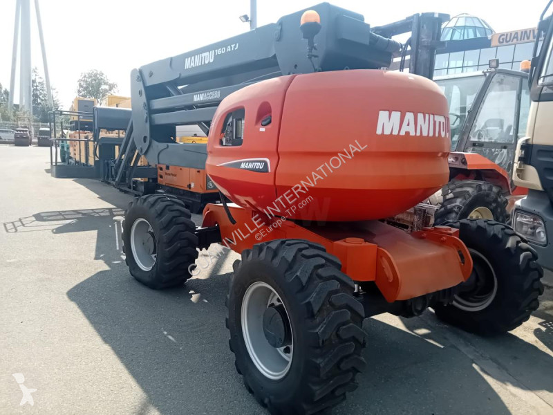 Автовышка Manitou
