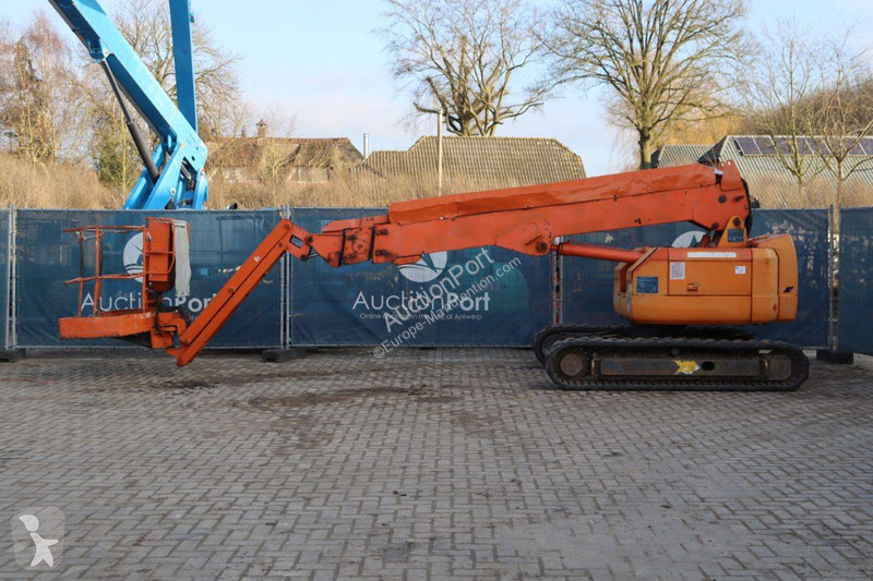 Nacela Hitachi HX140B