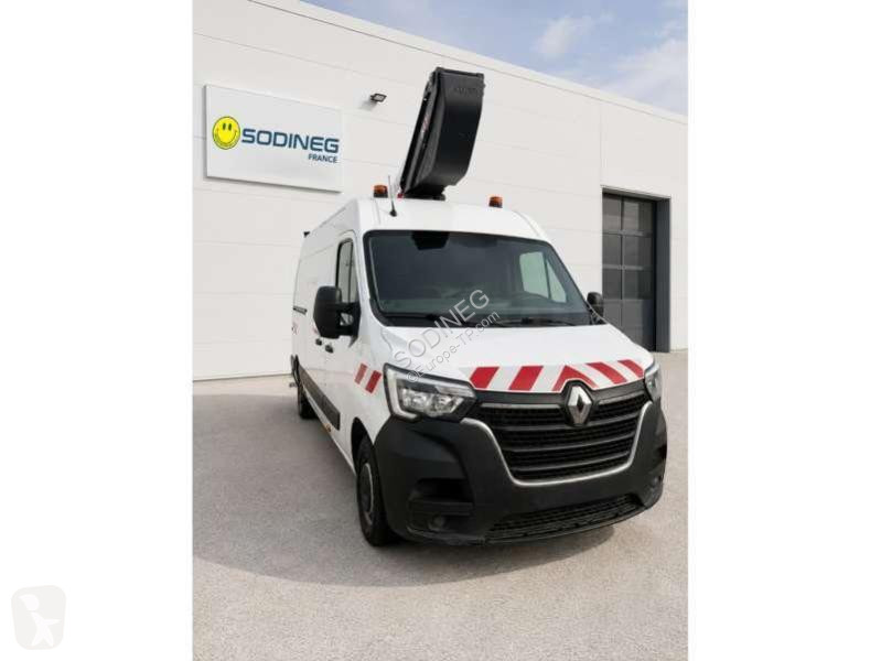 منصة تلسكوبية Renault