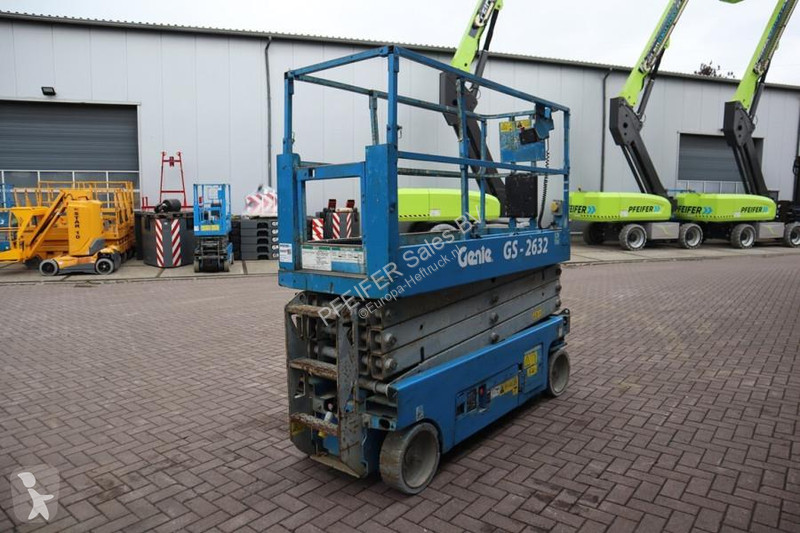 منصة تلسكوبية Genie Electric, 10m Working...