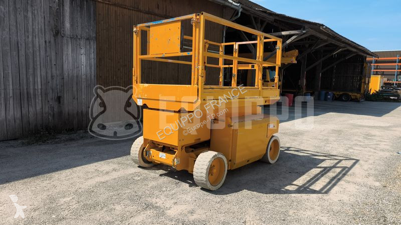 Vysokozdvižná plošina Genie GS-3268 DC