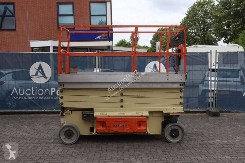 JLG  aerial platform