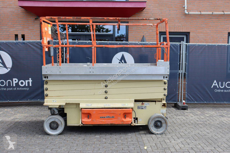 JLG  aerial platform