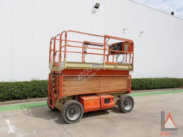 Plataforma automotriz de tijeras JLG
