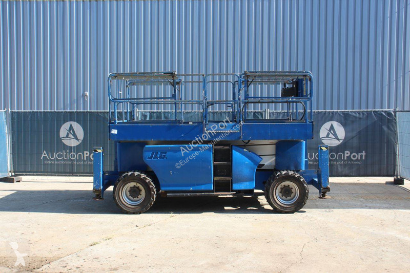 Plataforma elevadora JLG