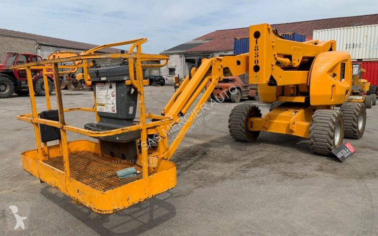 Hoogwerker JLG nacelle articulee automotrice...