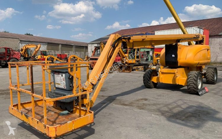 Hoogwerker JLG nacelle articulee automotrice...