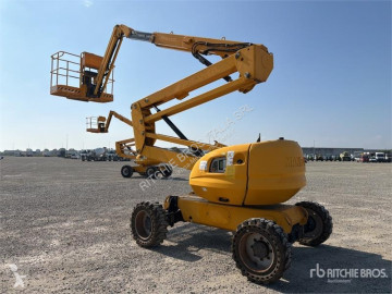 Plataforma automotriz articulada telescópica Manitou