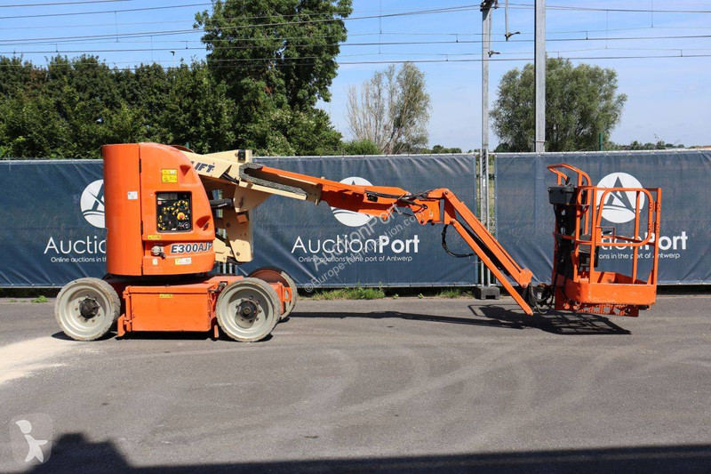 Plataforma elevadora JLG