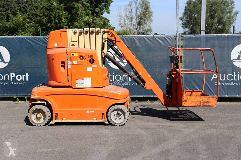 Автовишка JLG