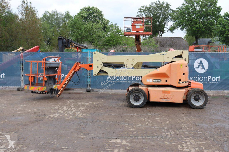 Plataforma elevadora JLG
