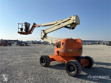 Plataforma automotriz articulado JLG