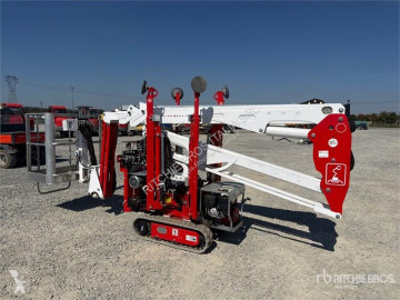 Nacelle automotrice articulée