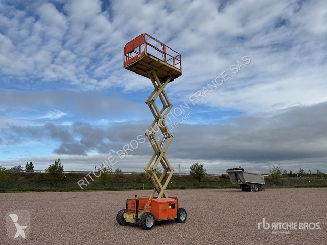 Автовышка JLG