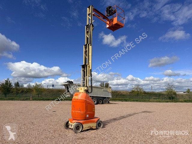 Plataforma elevadora JLG 10E