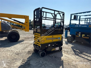 Airo Scissor lift self-propelled aerial platform