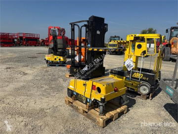 Airo升降机 V5 E Vertical Mast Lift
