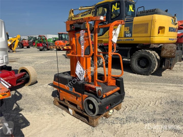 Airo升降机 V6 E Vertical Mast Lift
