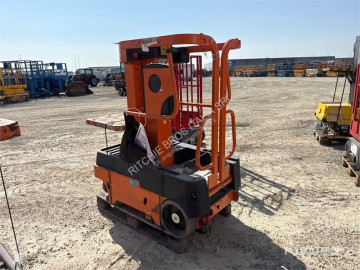 Airo升降机 V6 E Vertical Mast Lift
