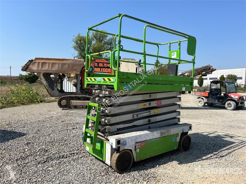 Emelőkosár Iteco Scissor Lift