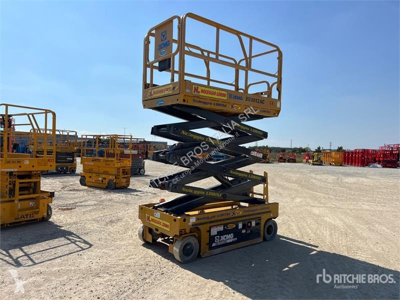 Emelőkosár XCMG XG1012AC Electric Scissor Lift