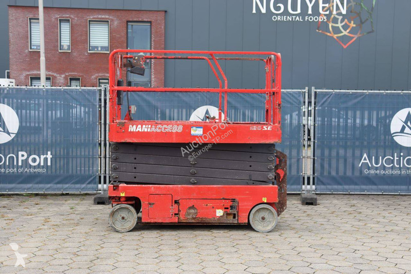 Emelőkosár Manitou