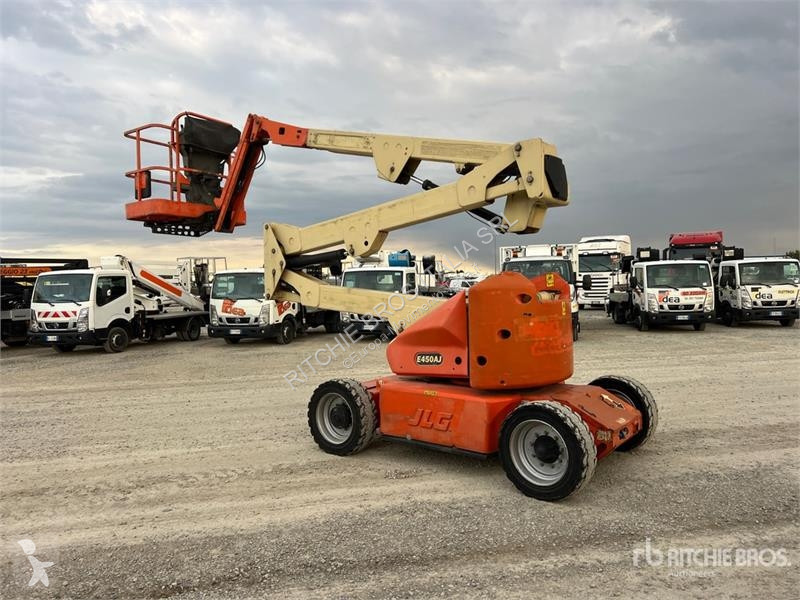 Plataforma elevadora JLG Electric Articulating...