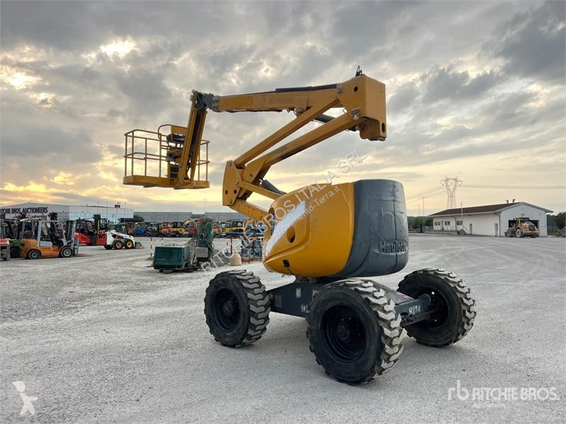 Lift Haulotte HA16PX Diesel Articulating Boom Lift
