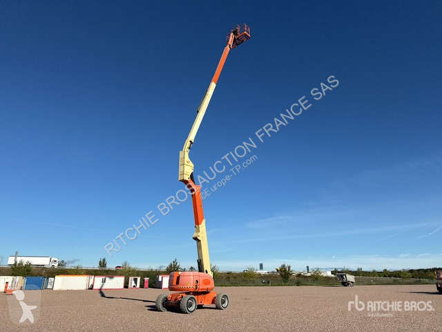 Plataforma elevadora JLG