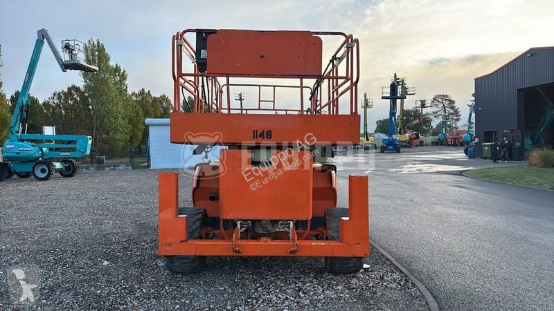 Plataforma elevadora JLG