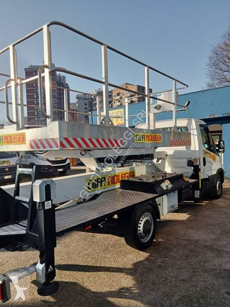 Plataforma elevadora Comet SOLAR 11