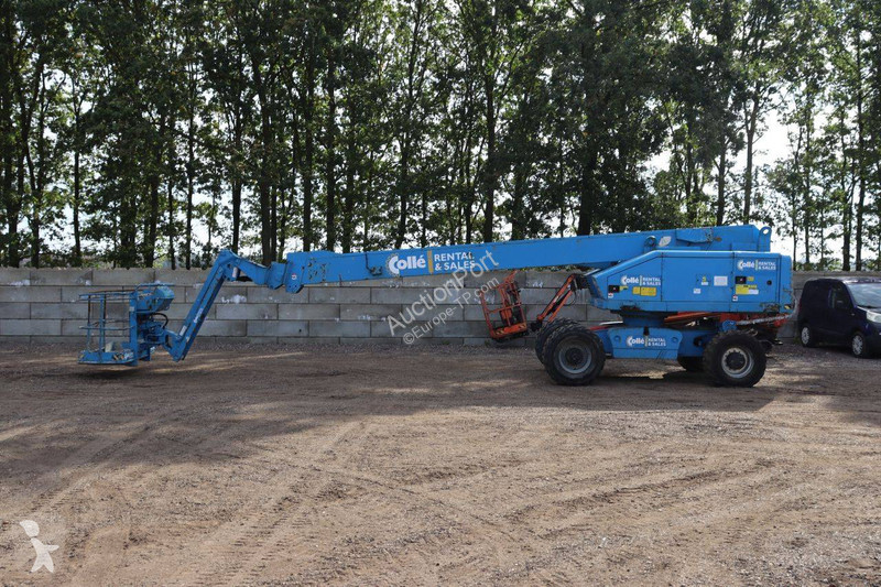 Plataforma elevadora Aichi SP21AJ
