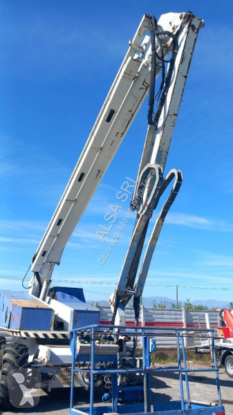 Nacelle automotrice articulée Basket