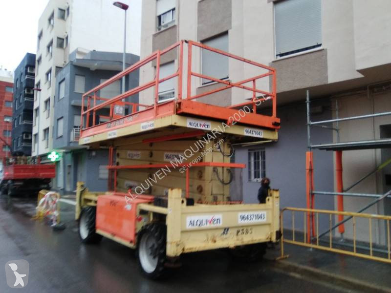 Piattaforma aerea JLG 203-24