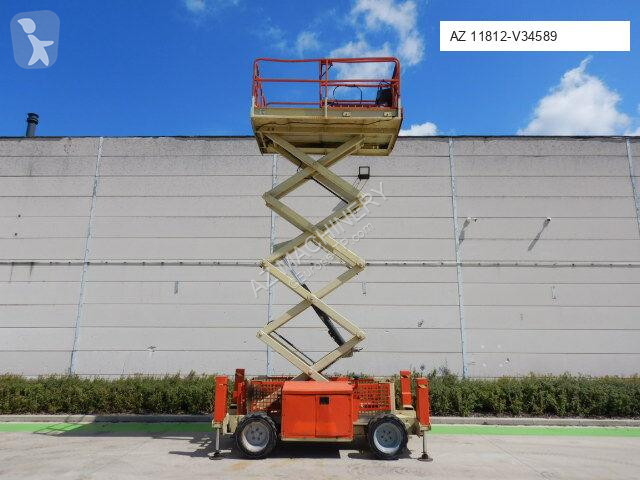 Piattaforma aerea JLG