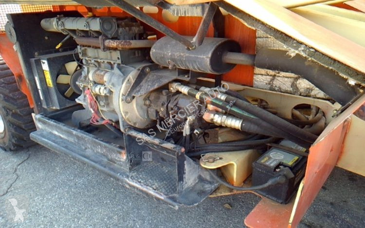 Nacelle JLG plateforme ciseaux automotrice diesel