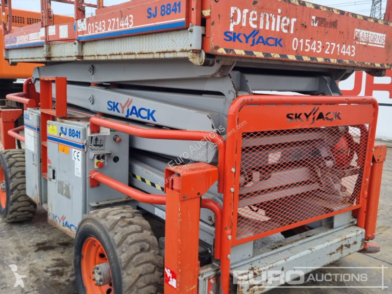 Plataforma  SJ8841