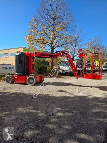 منصة تلسكوبية Genie Z 30/20 NRJ