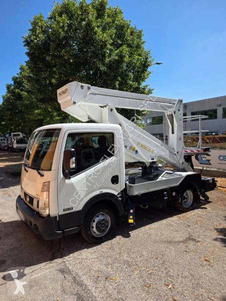 منصة تلسكوبية Palfinger P200A
