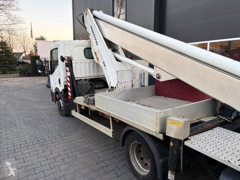Nacela Nissan 35.11