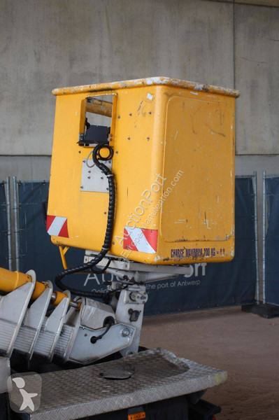 Gondola Renault 120 DXI