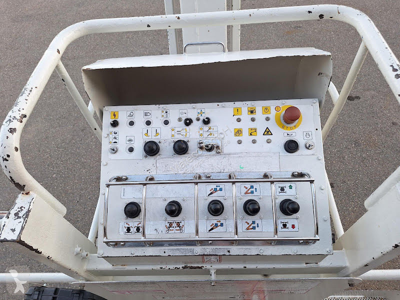 Plataforma Aichi SP21AJ