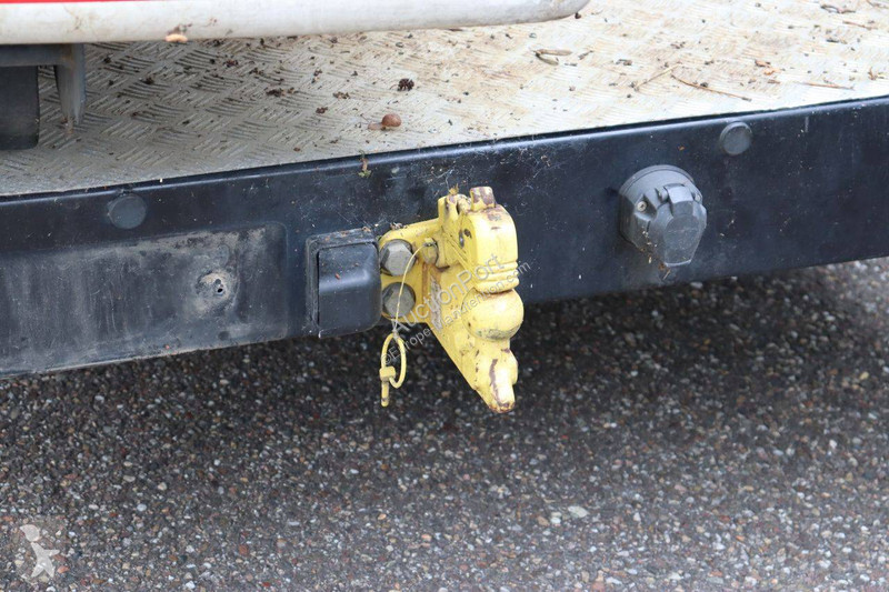 Plataforma elevadora Renault KLUBB KL32